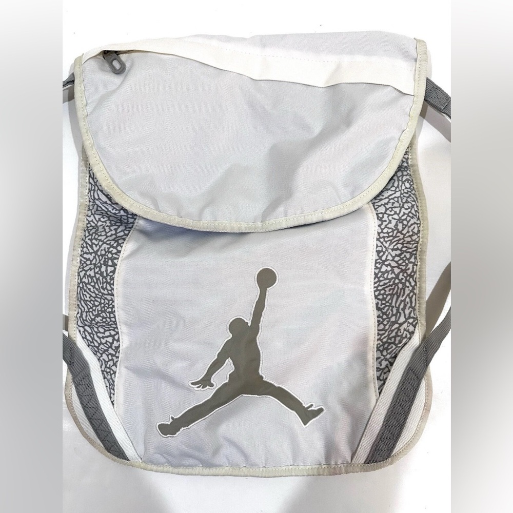 Nike Air Jordan Brand Gym Sack Bag Backpack Laptop White & Gray W Straps - Picture 3 of 10